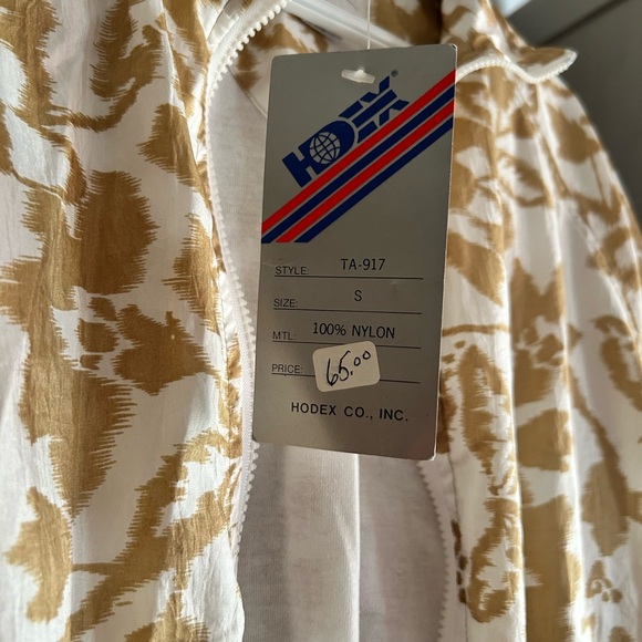 Floral Zip-Up Jacket - Picture 5 of 5